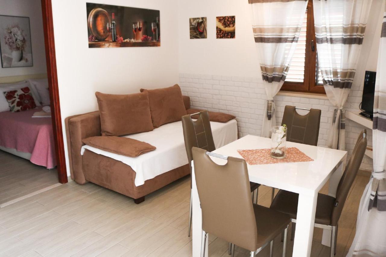 Apartments Melany Слано Екстериор снимка